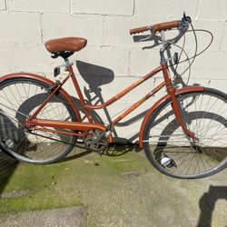 1970s  Huffy Ladies 3 Speed Road Cruiser Bicycle 