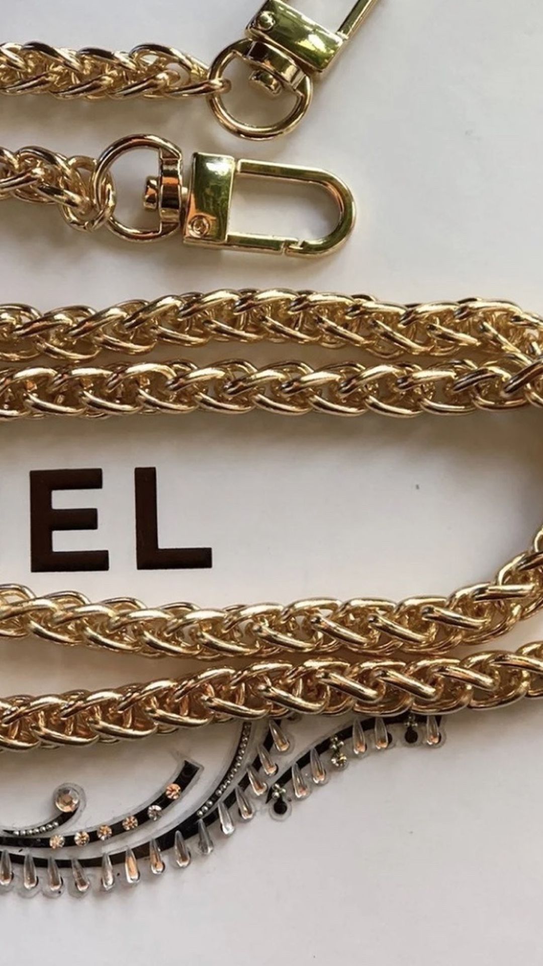 47” Gold Strap Chain