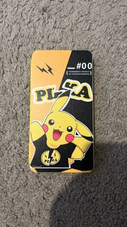 Pikachu magnetic game case for switch cartridge