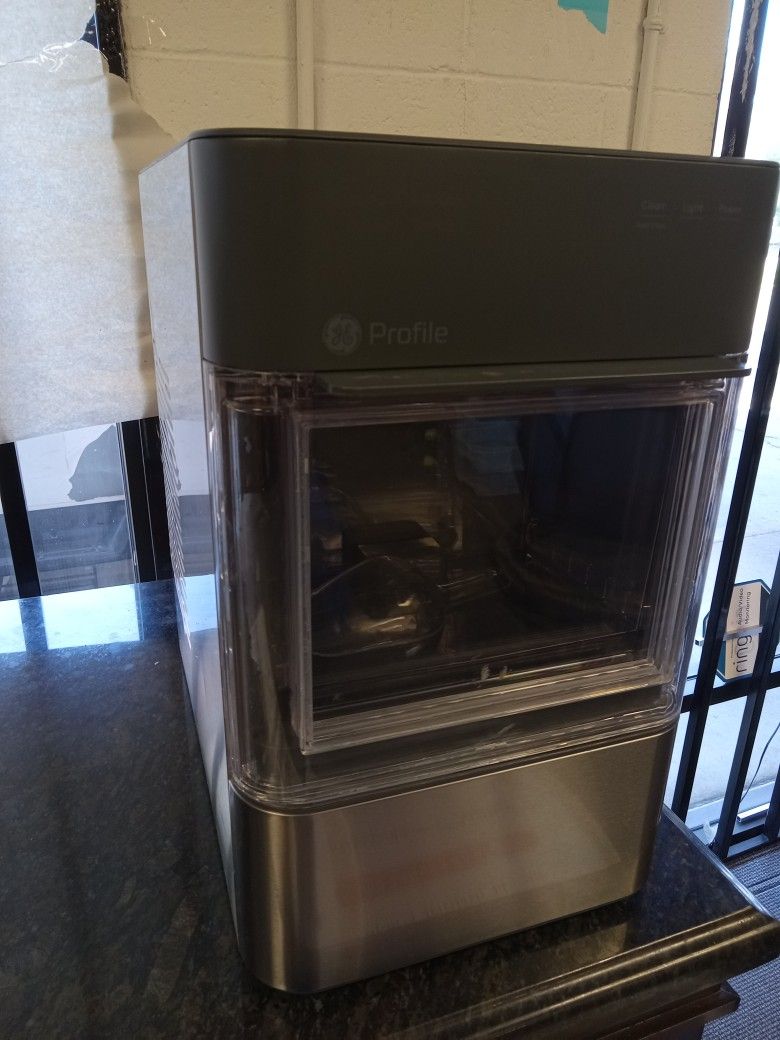 GE Profile Opal 2.0 Nugget Ice Maker