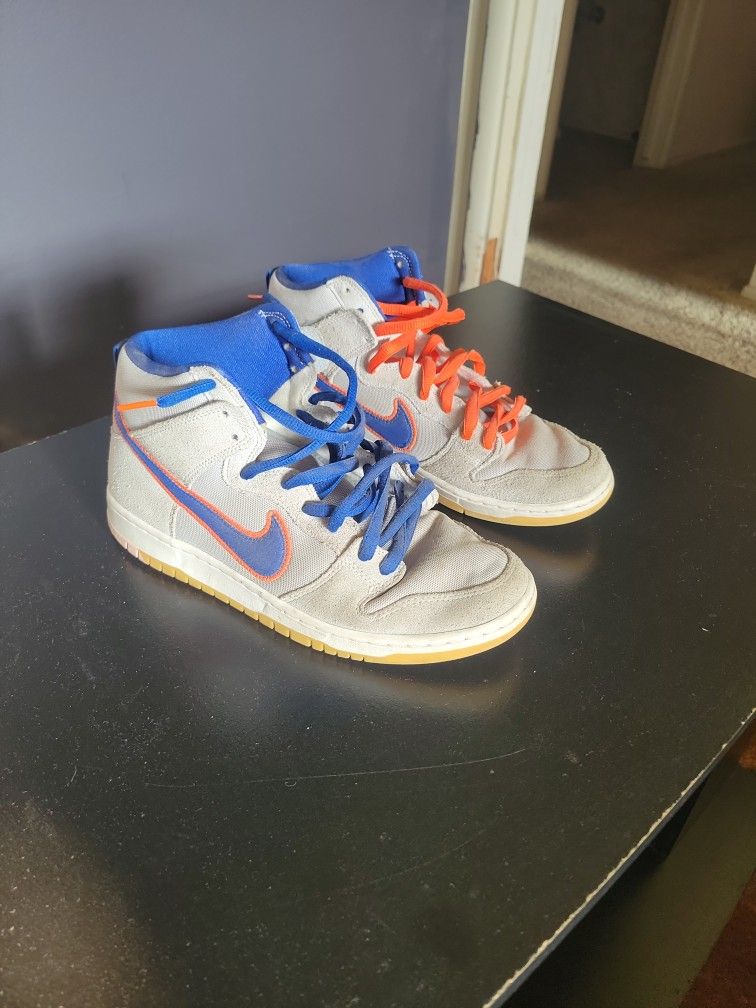 NIKE SB DUNK HIGH PRO METS