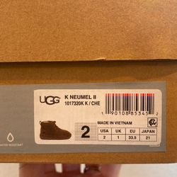 Ugg’s Boys Size 2 - Great Condition 