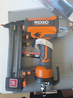 RIDGID 18GA Narrow Crown Staple Gun