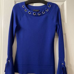 Woman’s Sweater