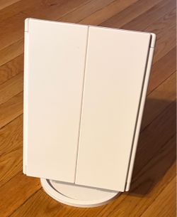 Trifold Lighted Makeup Mirror
