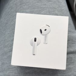 Apple AirPods 4 Noise Cancellation