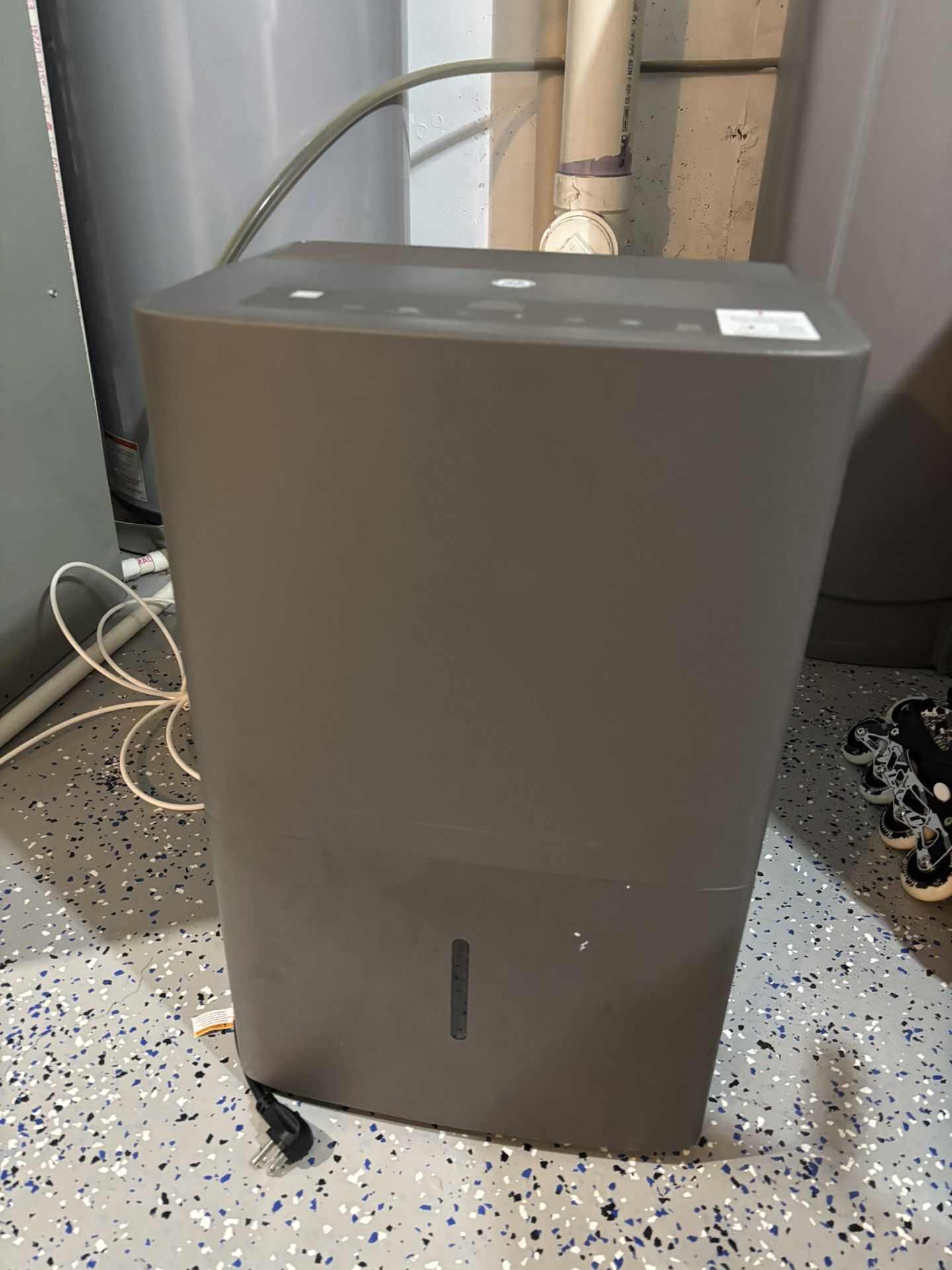 Dehumidifier With Pump
