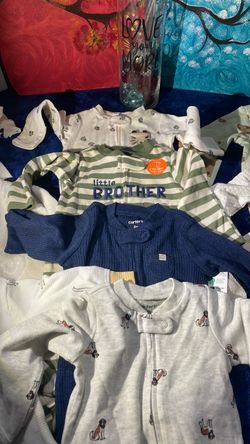 A lot 10 long sleeve , (0-3M) brand new Carter's Baby Boy Sleeper Onesie Lot