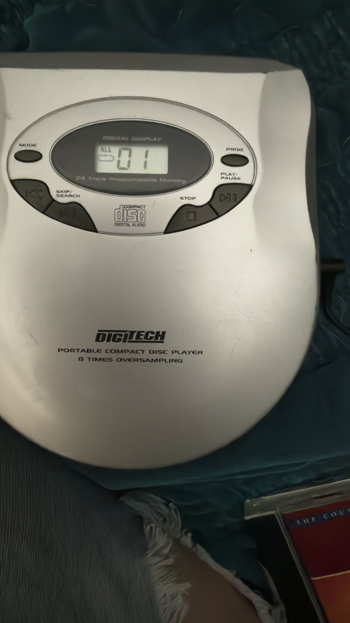 Digitech Portable Compact Disc Player