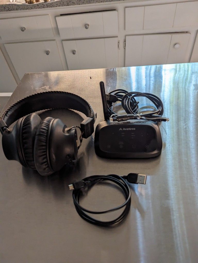 Avantree Bluetooth headset