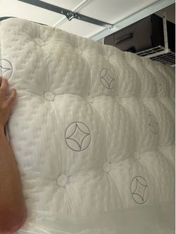 Aireloom M1 firm King mattress