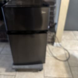 Mini Refrigerator 
