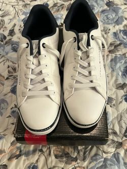 Sneakers Tommy