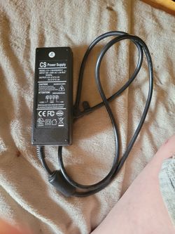 CS~120/0502000-E 4 Prong Power Adapter AC/DC Wall Charger Over Voltage Protection