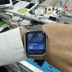 Apple Watch Series SE 44mm LTE+GPS  *STORE WARRANTY*