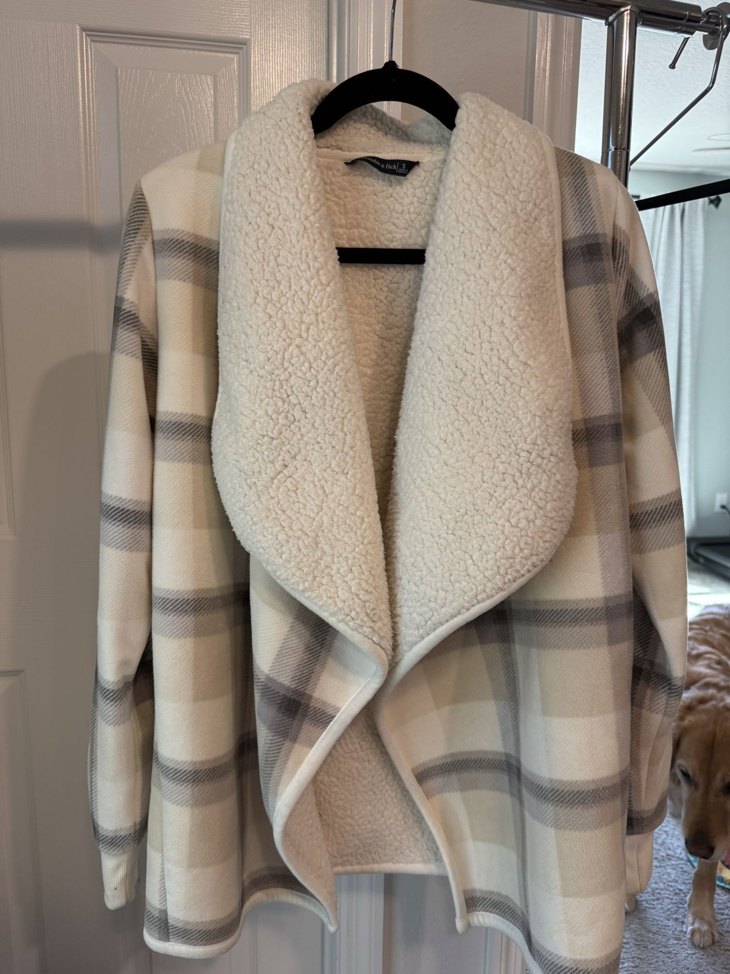 Abercrombie & Fitch Winter Cardigan