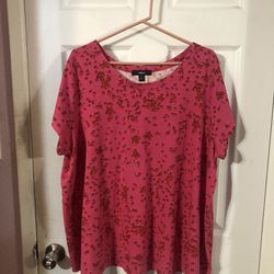Womens Size 26 / 28 Tunic Length Top.  Preowned Good Condition .  Brand Ellos 