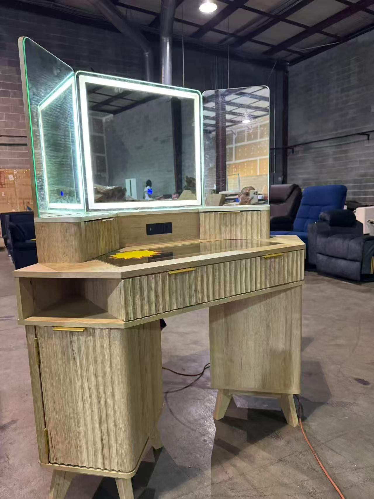 Fluted Makeup Vanity