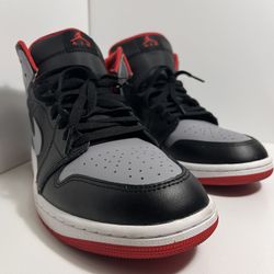 Air Jordan 1 Mid