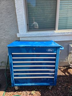 Ford asset tool chest with tools