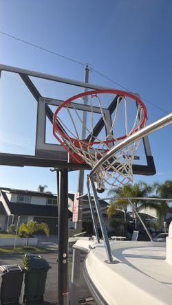 Lifetime 48 inch backboard basketball hoop