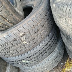 LT  245/70/17/ $ 380 SEMI NEW FOUR TIRES 