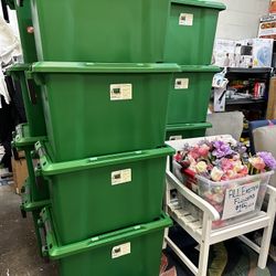 Green Tote Box With Lid And Wheels $20 Each 