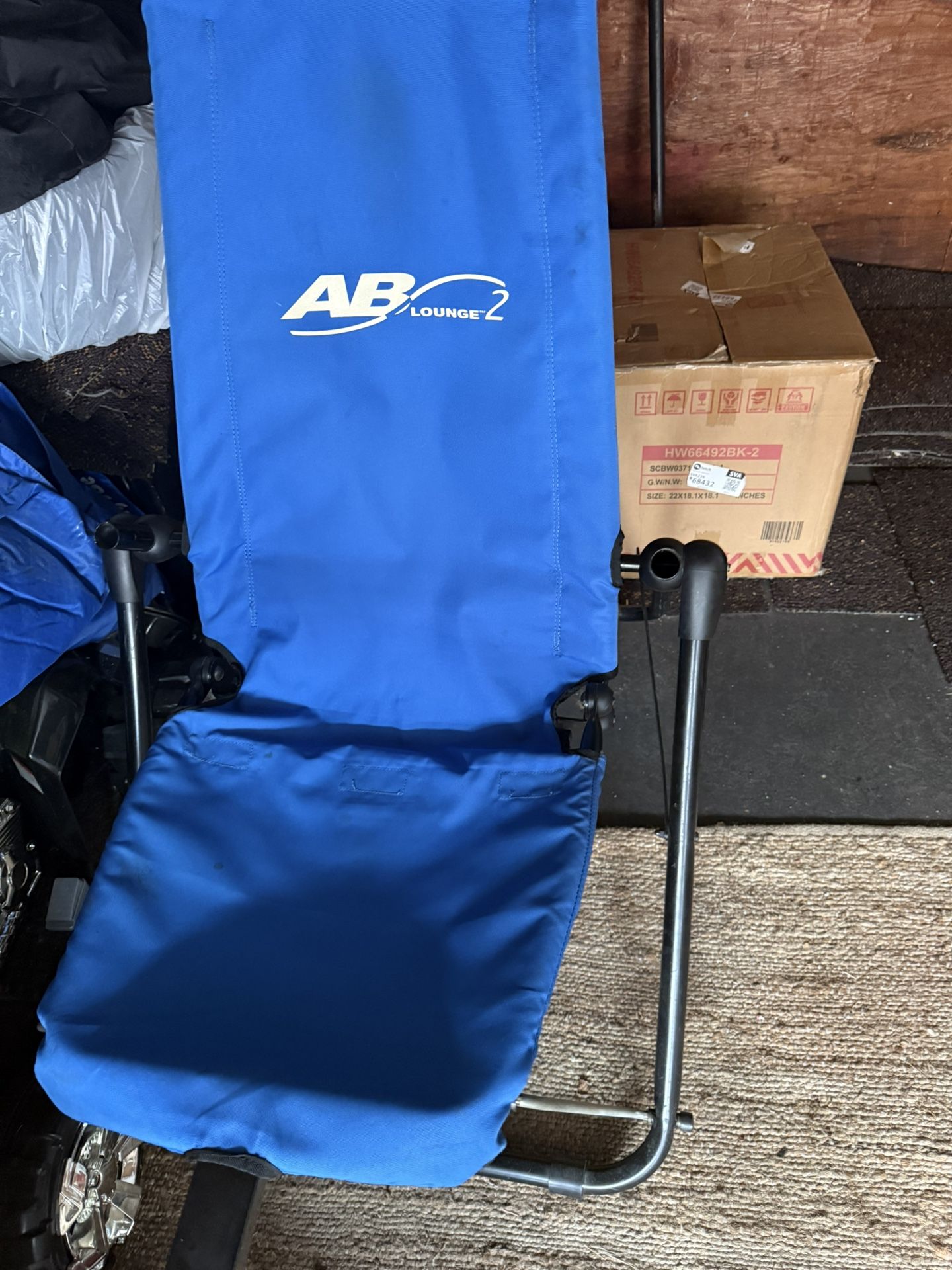 Ab Lounge 2