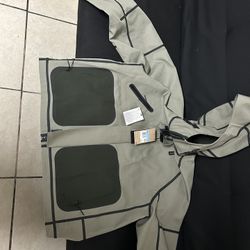 Nike Tech Men's Storm-FIT Hooded Rain Jacket 