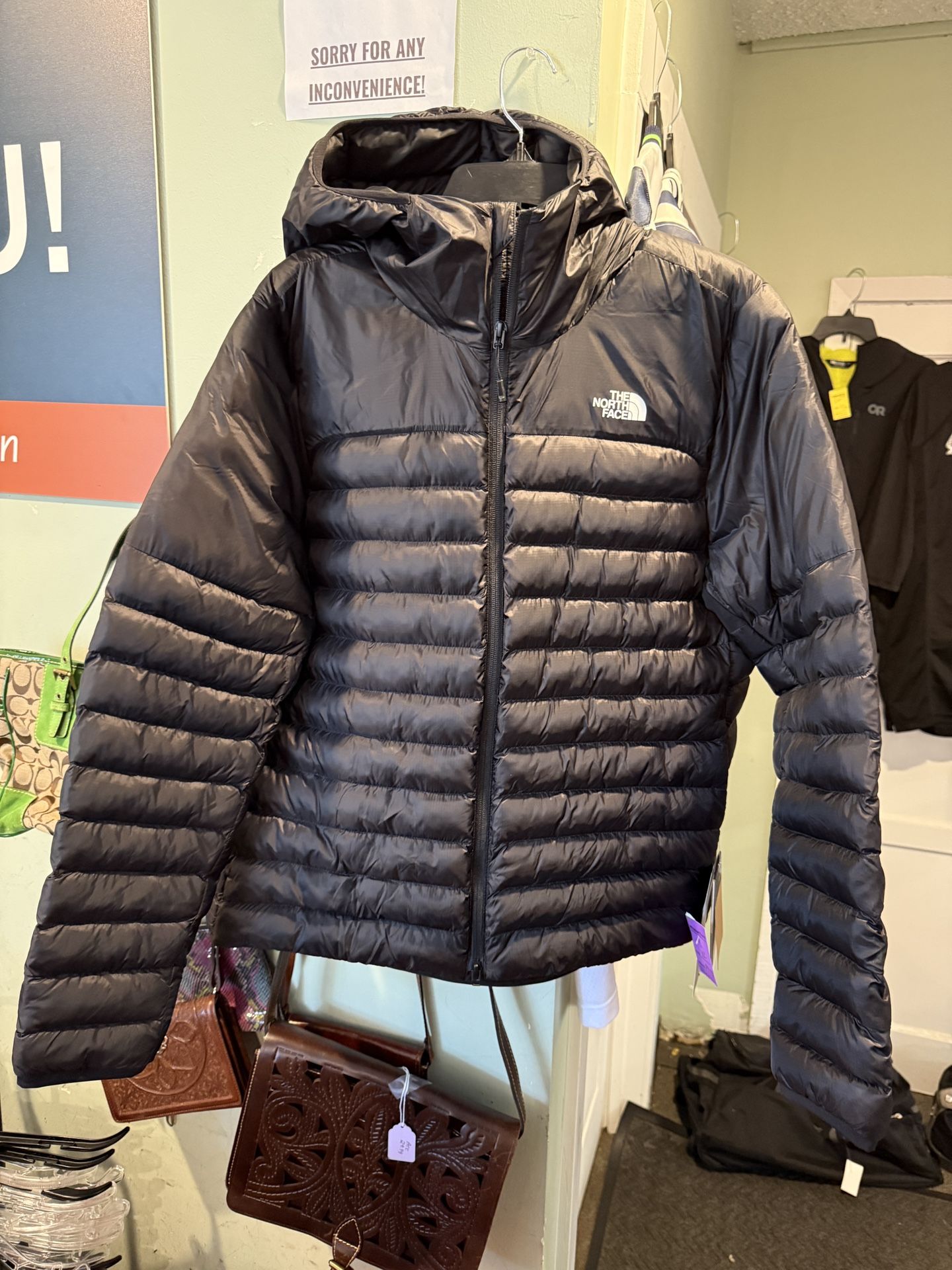 The North Face Women’s XL Black Puffer, Brand New