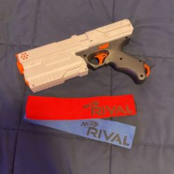 Nerf Rival Chronos Blaster W/10 Rival Balls