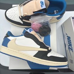 Jordan 1 Retro Low OG SP Fragment x Travis Scott