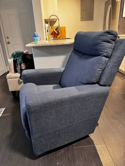 Recliner Chair 