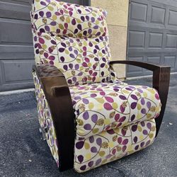 LAZY BOY 360 SWIVEL ROCKER RECLINER ACCENT CHAIR LIFE TIME WARRANTY