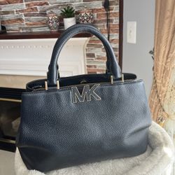 MK Purse 