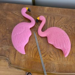 Lawn FLAMINGOS