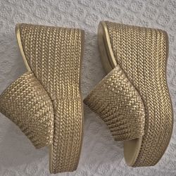 Beautiful Shoe Sale [Size 8]~ Ask For Prices
