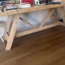 Restoration Hardware Dinning Table 