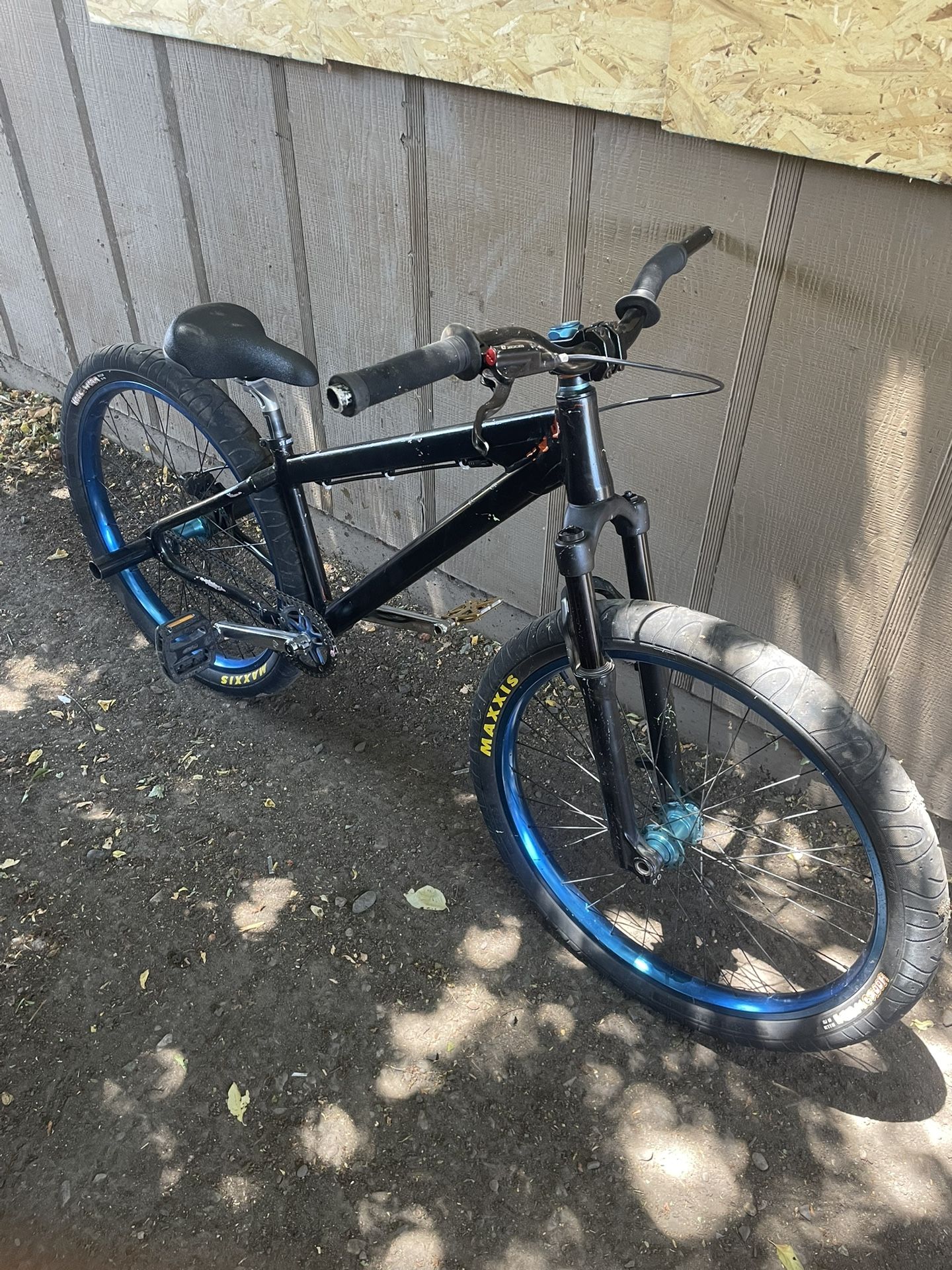 26 Inch Se Bike With Upgrades 450$