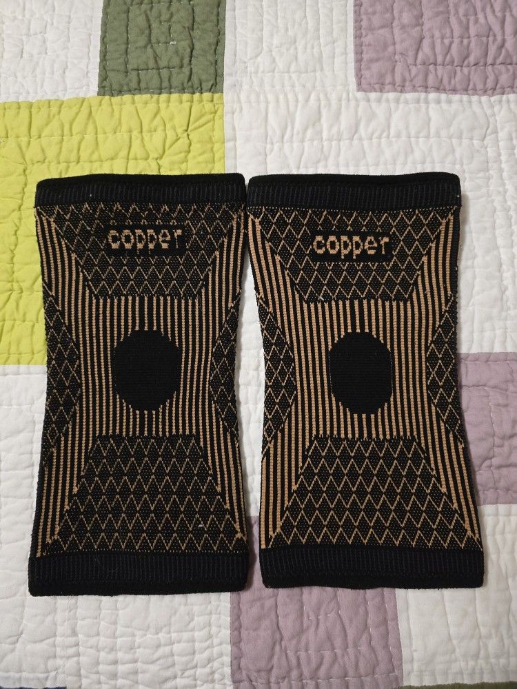 2 Copper Knee Braces - Size Small - $9 For Both