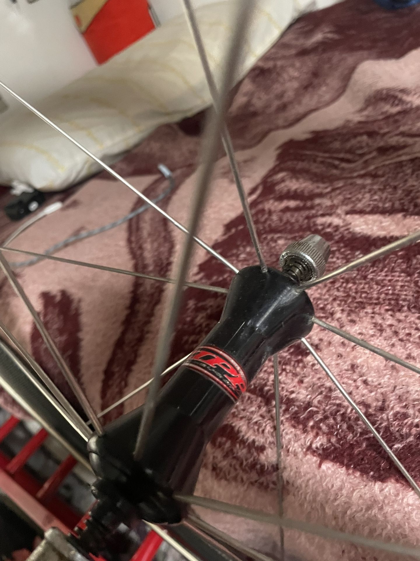 full carbon Zipp 440