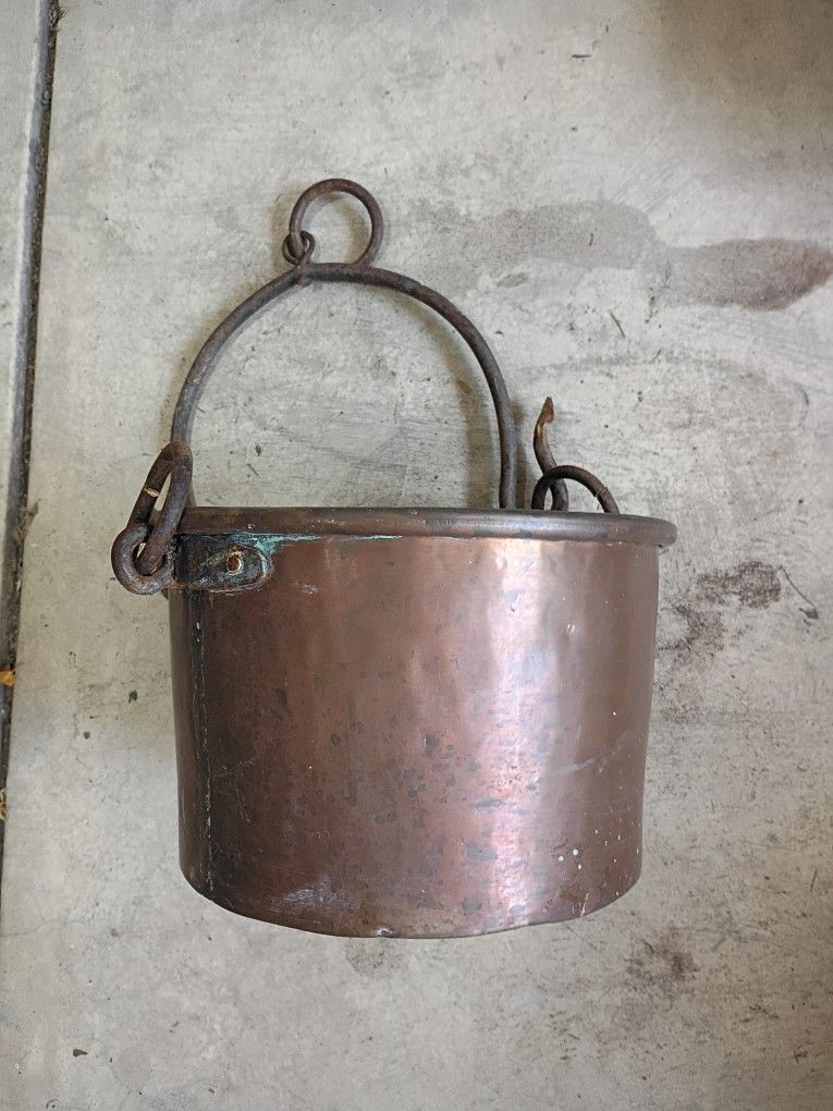 Large Vintage Copper Pot