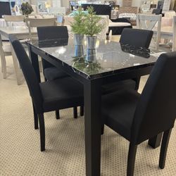 5pc Dining Room Table Set 