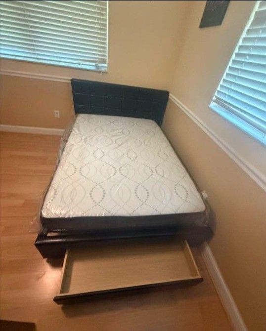 New FULL SIZE BED FRAME WITH STORAGE UNDER BED MATTRESS INCLUDED EVERYTHING NEW CAMA MATRIMONIAL NUEVA 