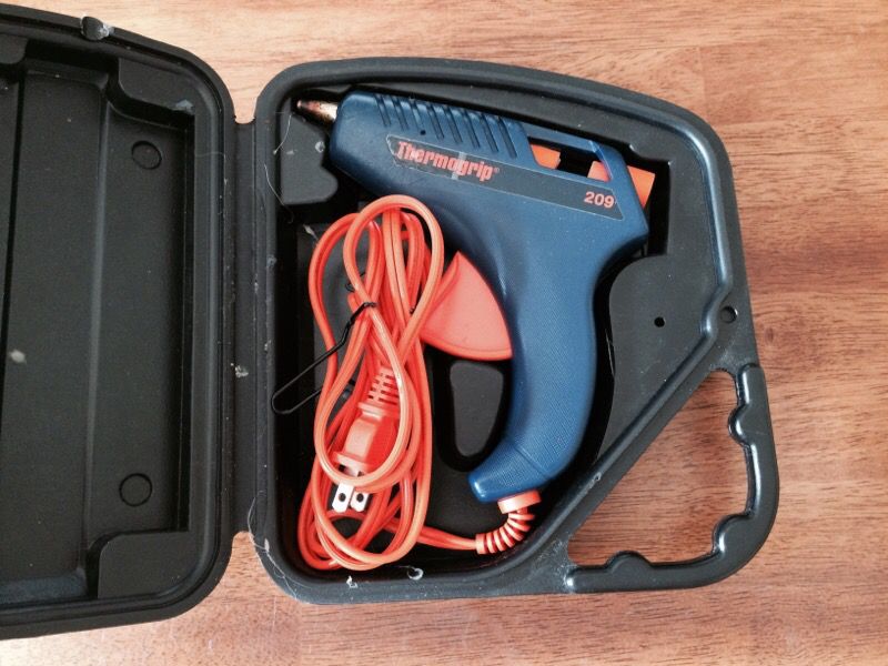 Thermogrip 209 Hot Glue Gun with Case for Sale in Bear, DE - OfferUp