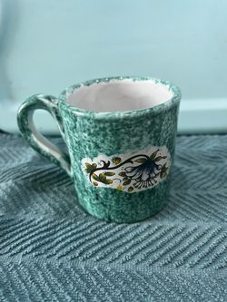 Green Speckled Ceramic Mug with Floral Design