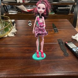Monster High G1 Draculaura Doll