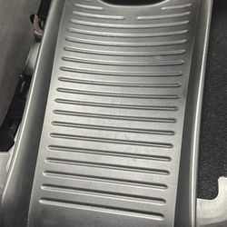 2016 Harley V Rod Muscle Radiator Cover