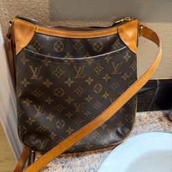 Louis Vuitton Odeon 🌲🎅 Christmas Special