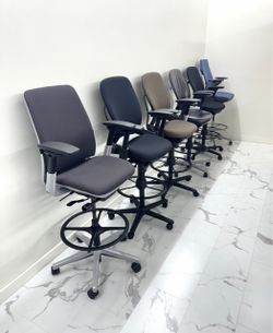 LIKE NEW STEELCASE STOOLS, AMIA, LEAP V2 AND GESTURE STOOLS AVAILABLE! STARTING AT $399!